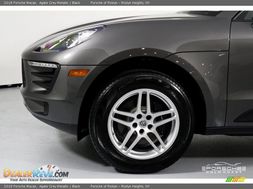 2018 Porsche Macan Agate Grey Metallic / Black Photo #11