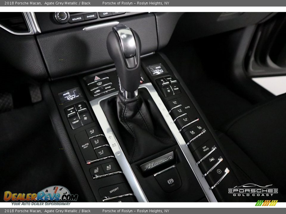 2018 Porsche Macan Agate Grey Metallic / Black Photo #21
