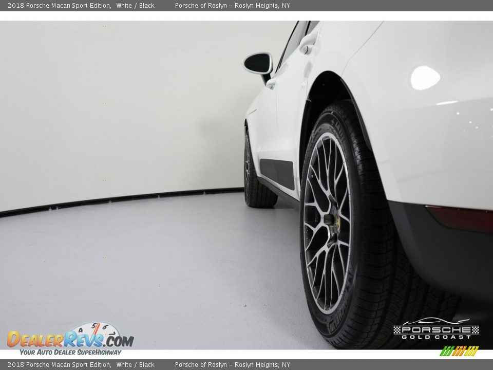 2018 Porsche Macan Sport Edition White / Black Photo #5