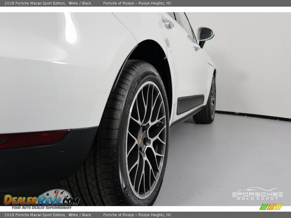 2018 Porsche Macan Sport Edition White / Black Photo #10