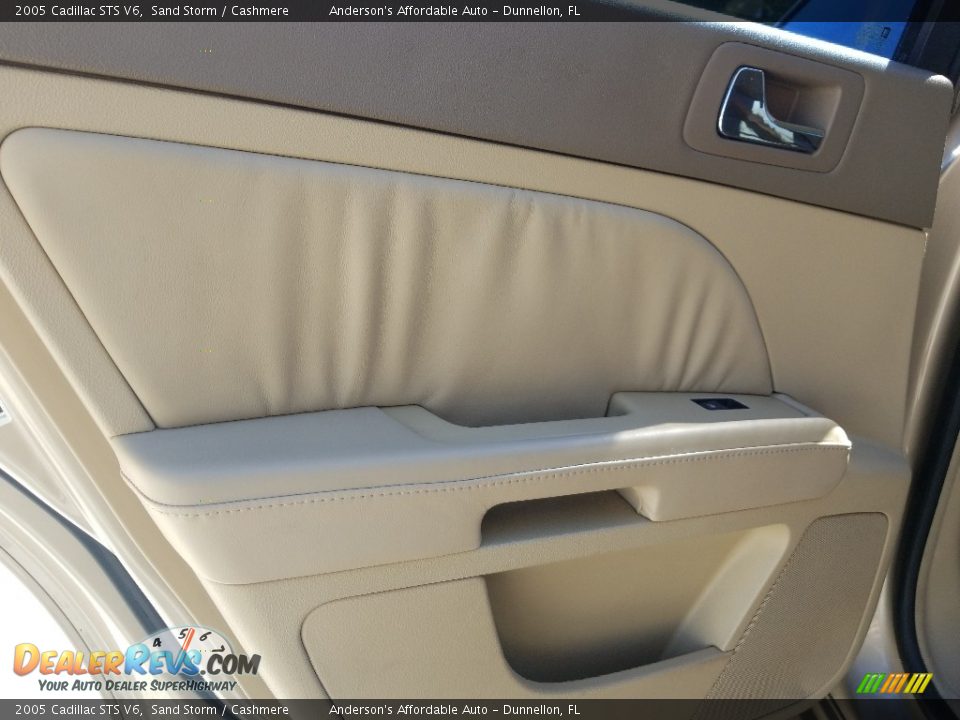 2005 Cadillac STS V6 Sand Storm / Cashmere Photo #13