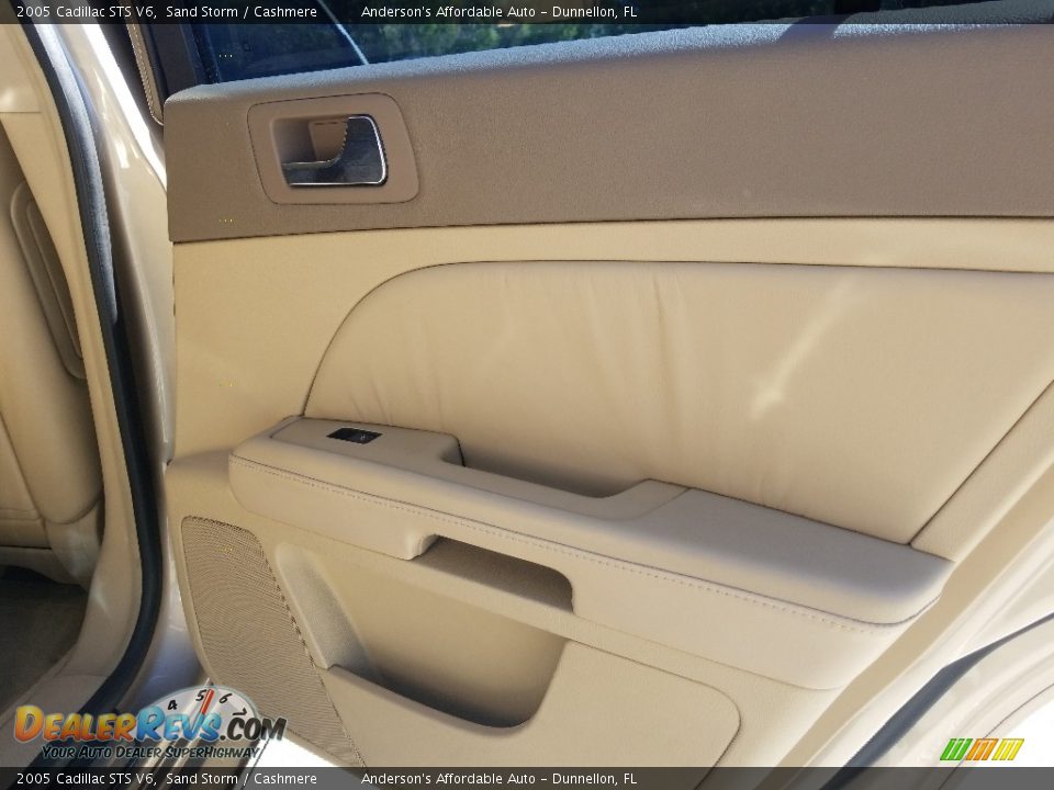 2005 Cadillac STS V6 Sand Storm / Cashmere Photo #20