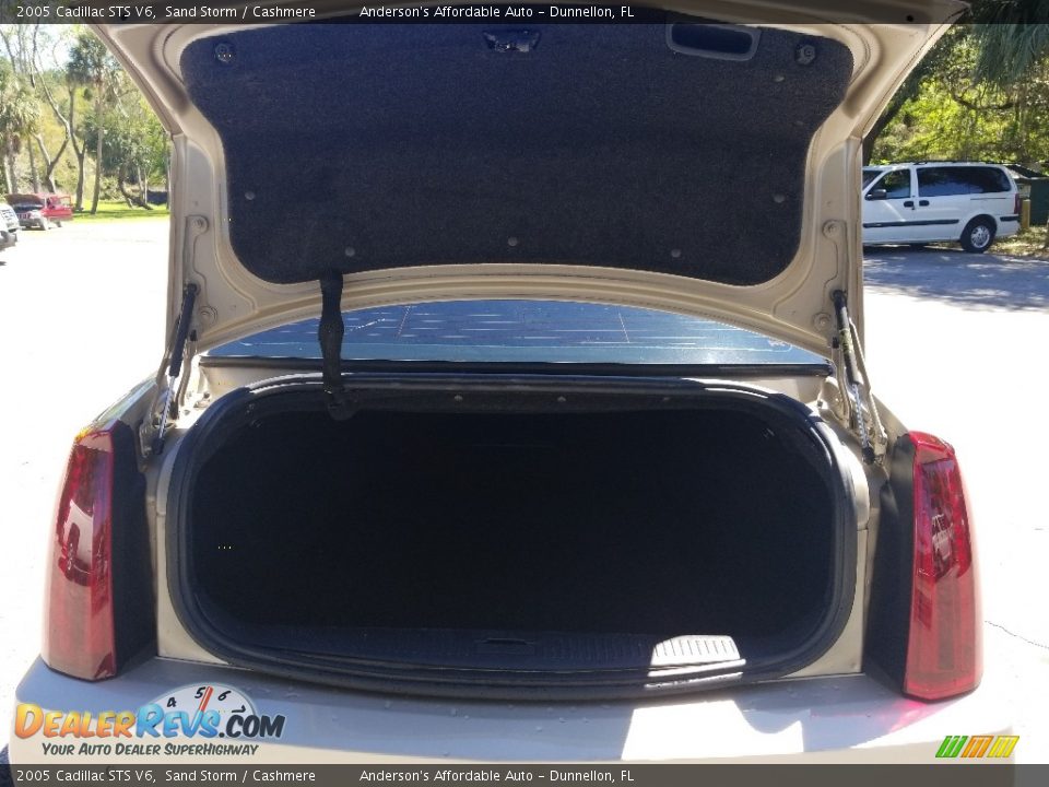 2005 Cadillac STS V6 Sand Storm / Cashmere Photo #24
