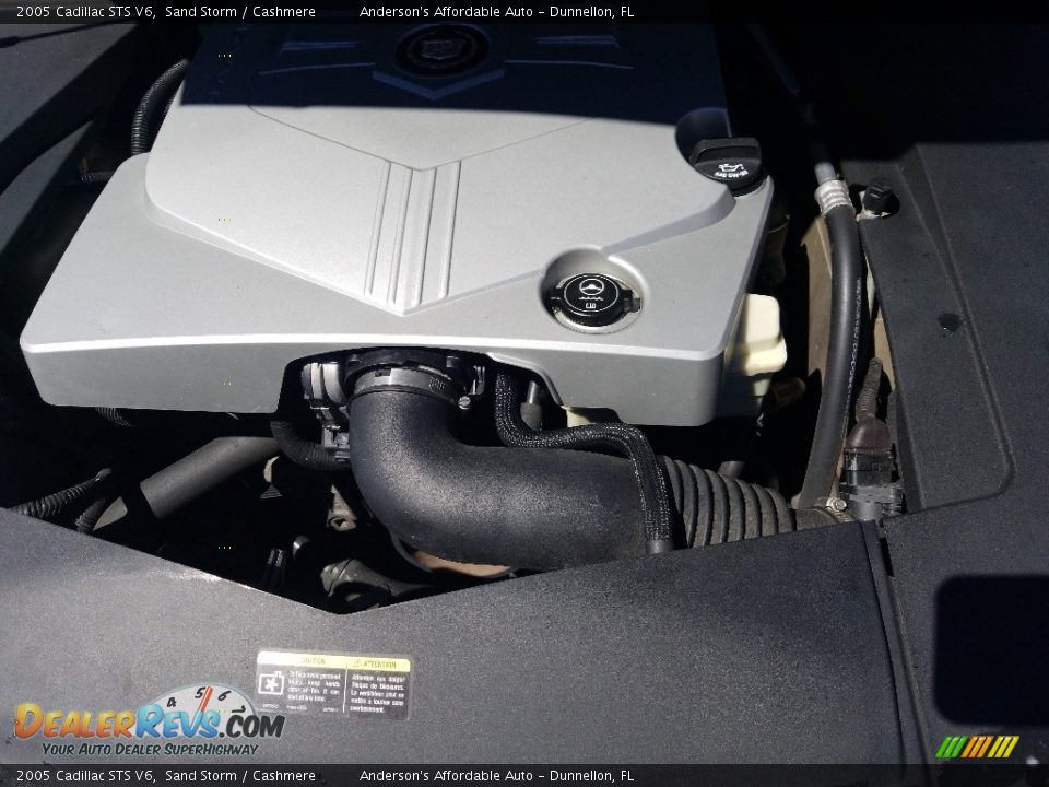 2005 Cadillac STS V6 Sand Storm / Cashmere Photo #28