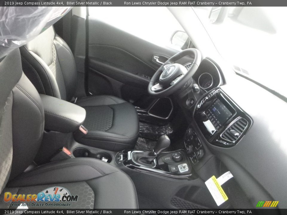 2019 Jeep Compass Latitude 4x4 Billet Silver Metallic / Black Photo #10