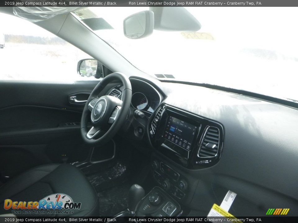 2019 Jeep Compass Latitude 4x4 Billet Silver Metallic / Black Photo #11
