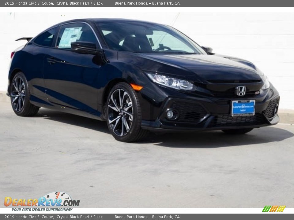 Front 3/4 View of 2019 Honda Civic Si Coupe Photo #1