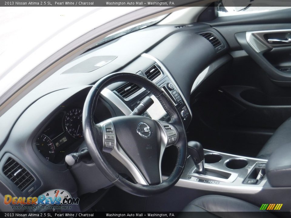 2013 Nissan Altima 2.5 SL Pearl White / Charcoal Photo #11