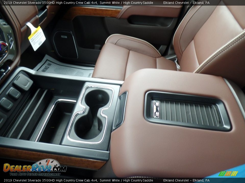 2019 Chevrolet Silverado 3500HD High Country Crew Cab 4x4 Summit White / High Country Saddle Photo #35
