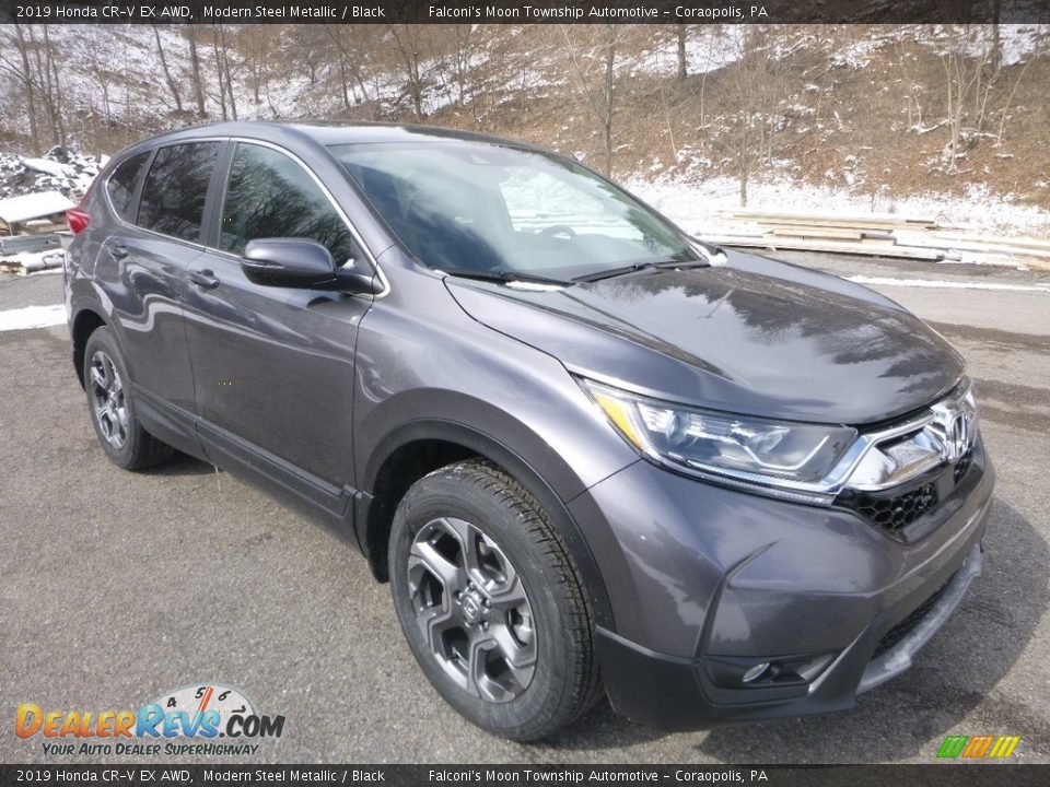 Front 3/4 View of 2019 Honda CR-V EX AWD Photo #5