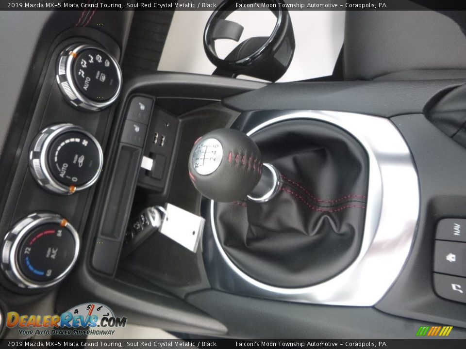 2019 Mazda MX-5 Miata Grand Touring Shifter Photo #15