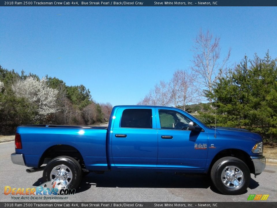 2018 Ram 2500 Tradesman Crew Cab 4x4 Blue Streak Pearl / Black/Diesel Gray Photo #5