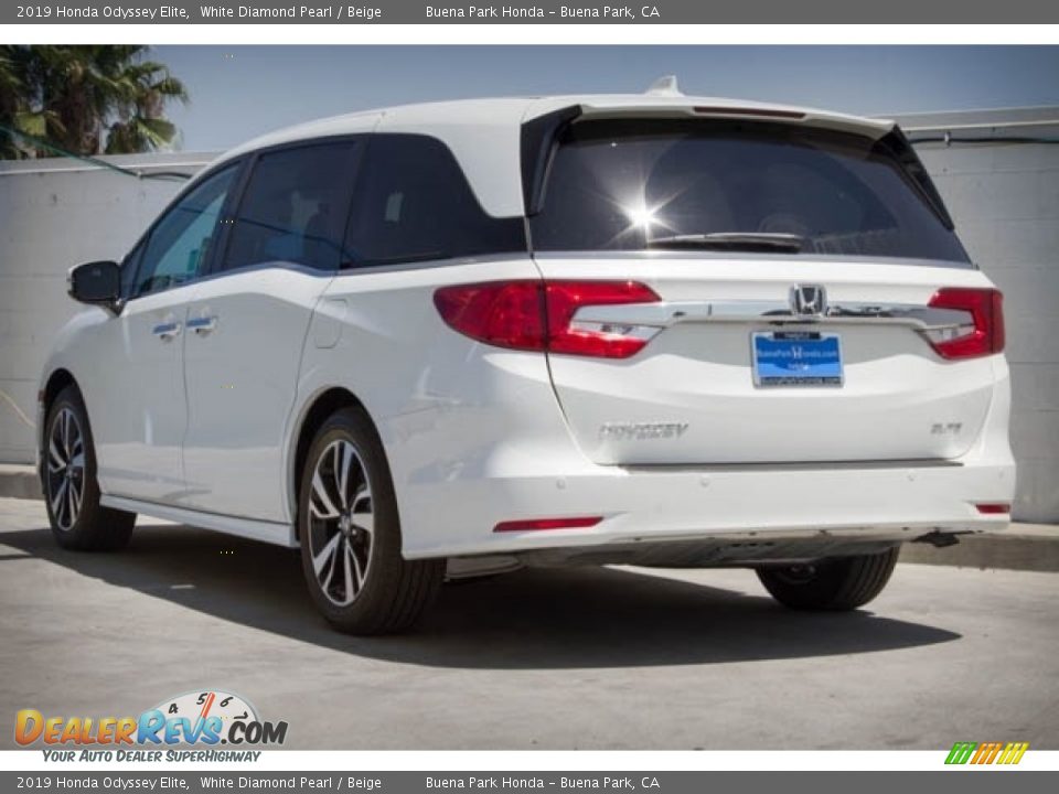 2019 Honda Odyssey Elite White Diamond Pearl / Beige Photo #2