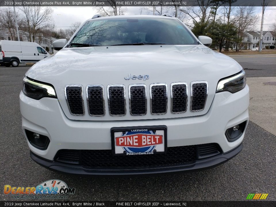 2019 Jeep Cherokee Latitude Plus 4x4 Bright White / Black Photo #2