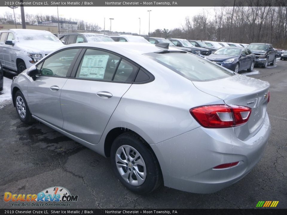 2019 Chevrolet Cruze LS Silver Ice Metallic / Black Photo #3