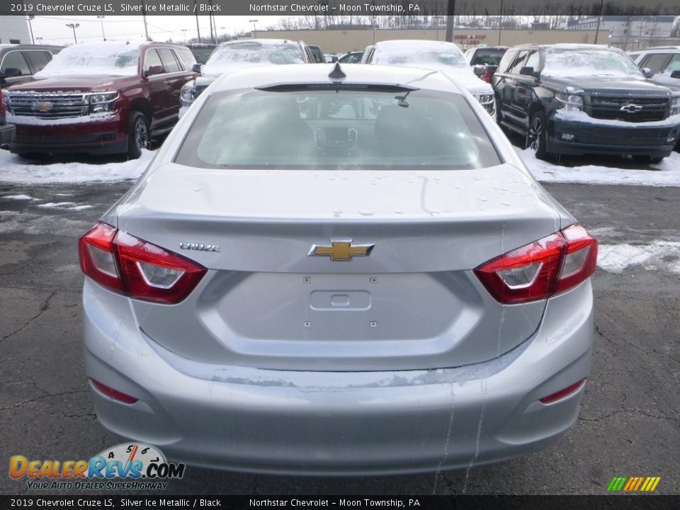 2019 Chevrolet Cruze LS Silver Ice Metallic / Black Photo #4