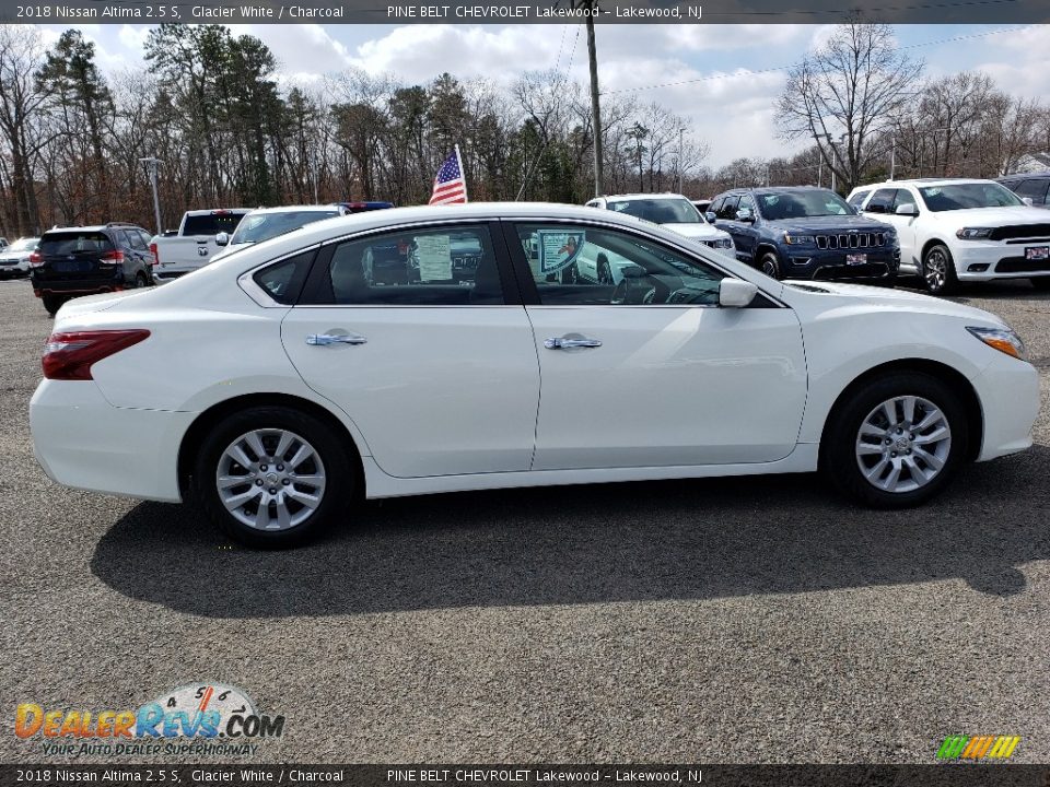 2018 Nissan Altima 2.5 S Glacier White / Charcoal Photo #8