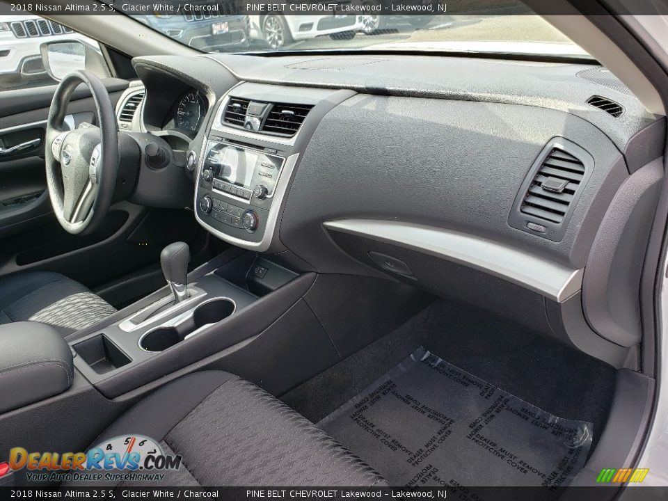 2018 Nissan Altima 2.5 S Glacier White / Charcoal Photo #11