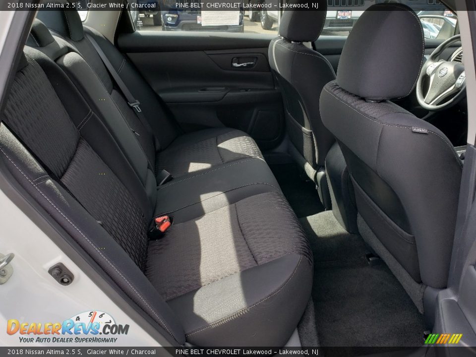 2018 Nissan Altima 2.5 S Glacier White / Charcoal Photo #14