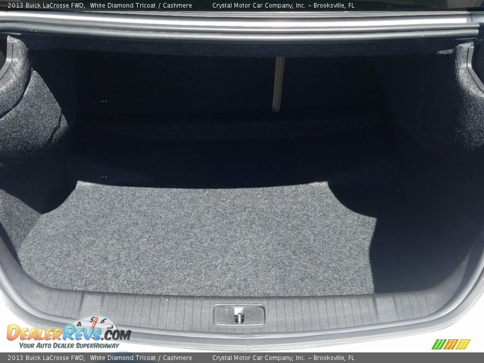 2013 Buick LaCrosse FWD White Diamond Tricoat / Cashmere Photo #19