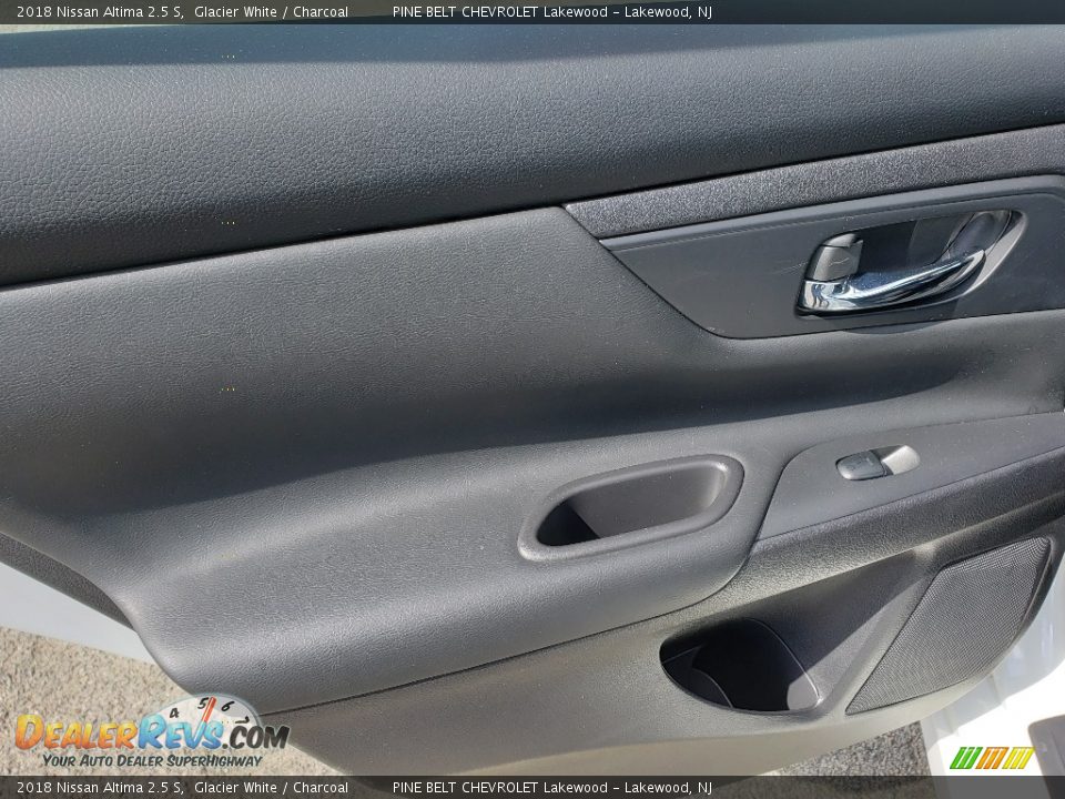 2018 Nissan Altima 2.5 S Glacier White / Charcoal Photo #18