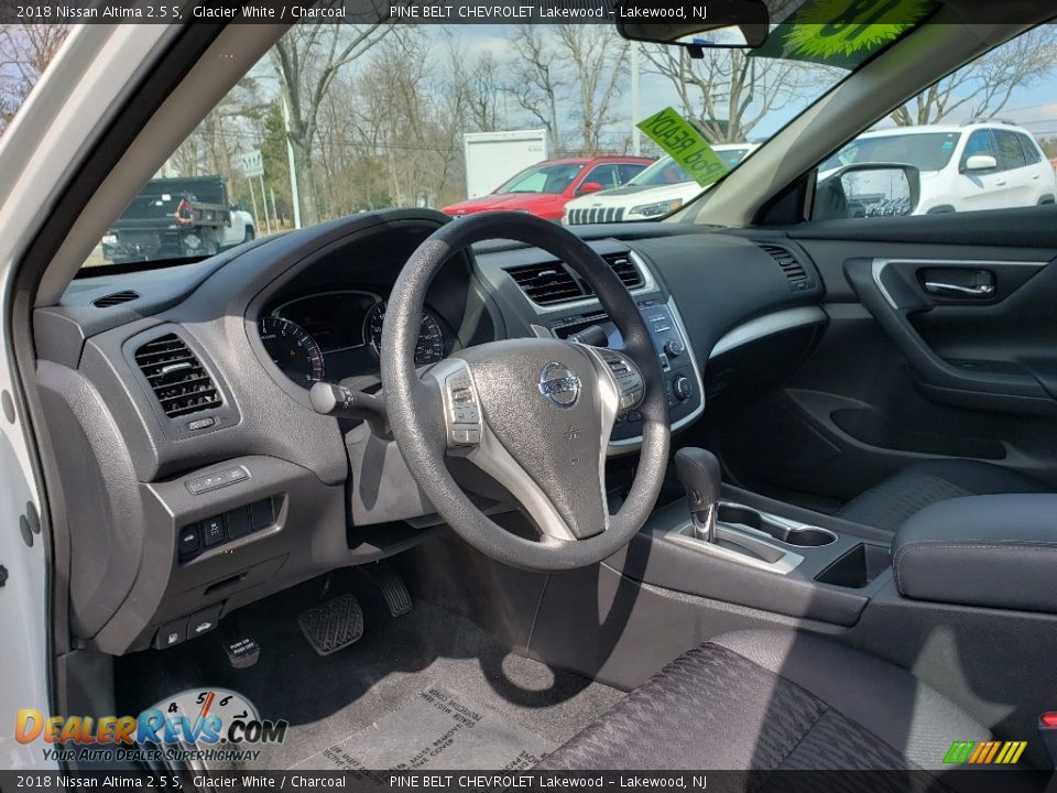 2018 Nissan Altima 2.5 S Glacier White / Charcoal Photo #25