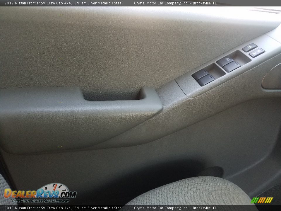 2012 Nissan Frontier SV Crew Cab 4x4 Brilliant Silver Metallic / Steel Photo #17