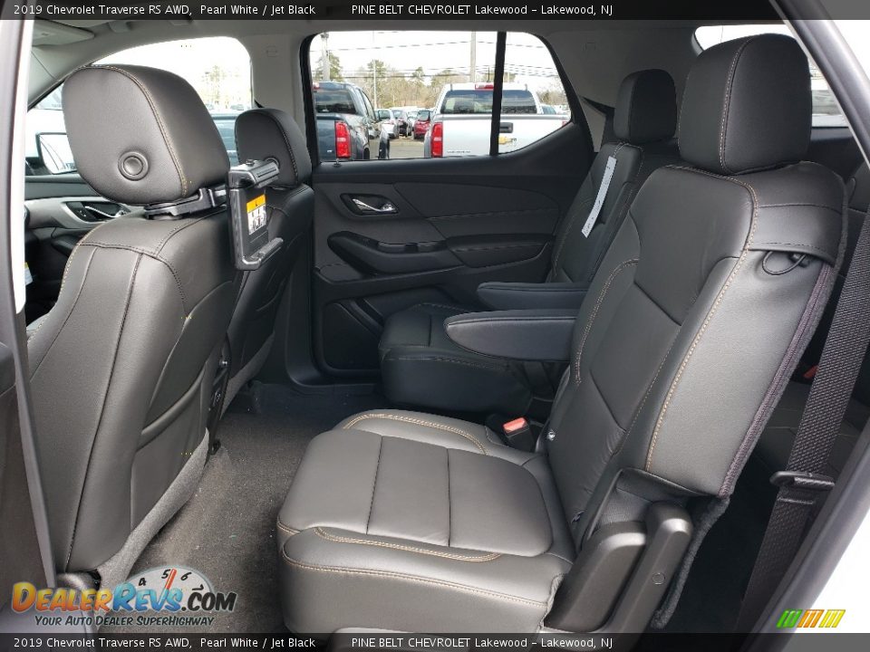 2019 Chevrolet Traverse RS AWD Pearl White / Jet Black Photo #6