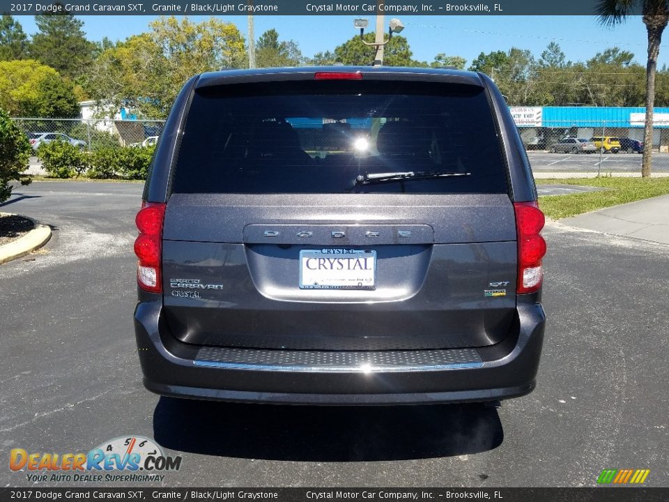 2017 Dodge Grand Caravan SXT Granite / Black/Light Graystone Photo #4