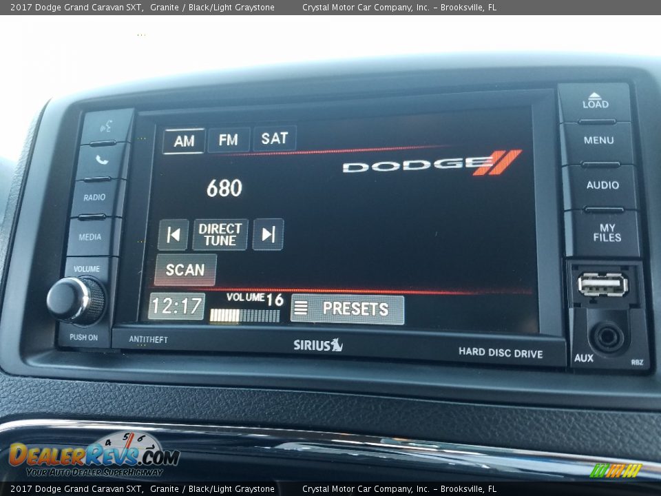 2017 Dodge Grand Caravan SXT Granite / Black/Light Graystone Photo #16
