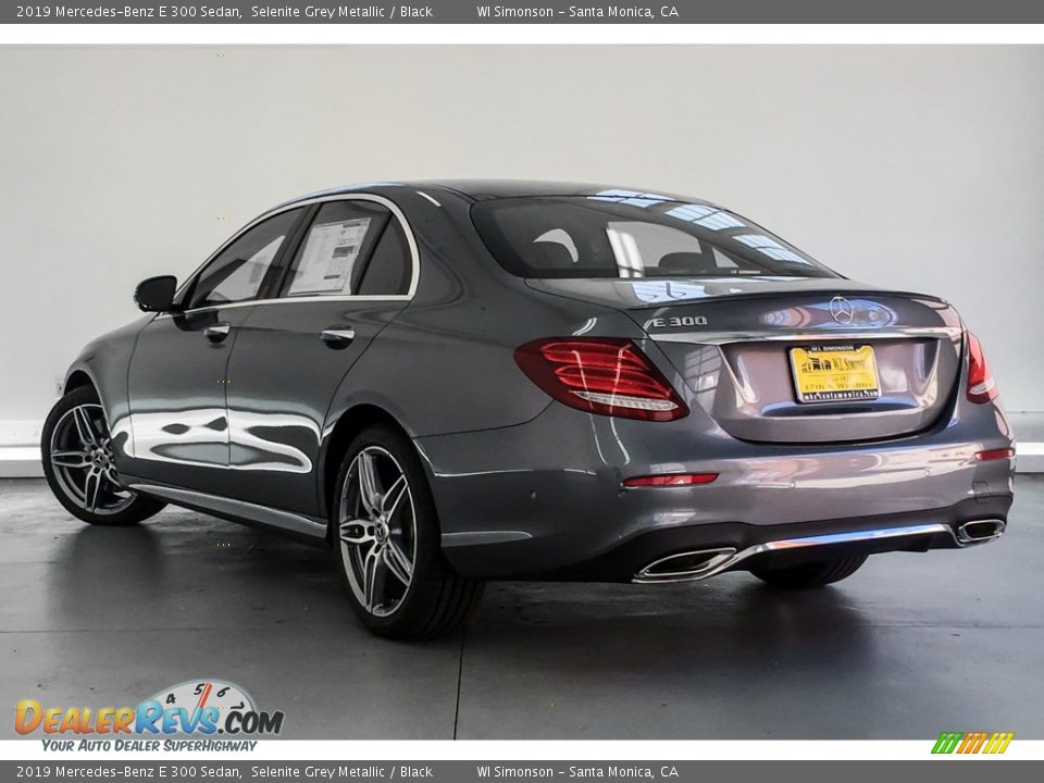 2019 Mercedes-Benz E 300 Sedan Selenite Grey Metallic / Black Photo #2