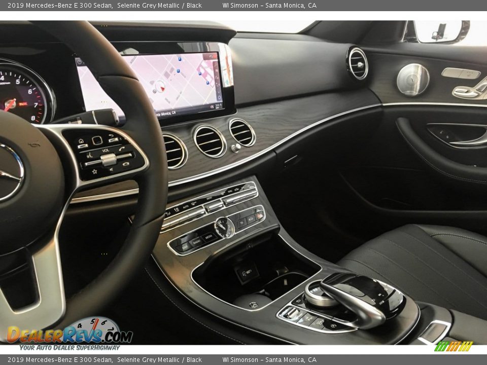 2019 Mercedes-Benz E 300 Sedan Selenite Grey Metallic / Black Photo #6