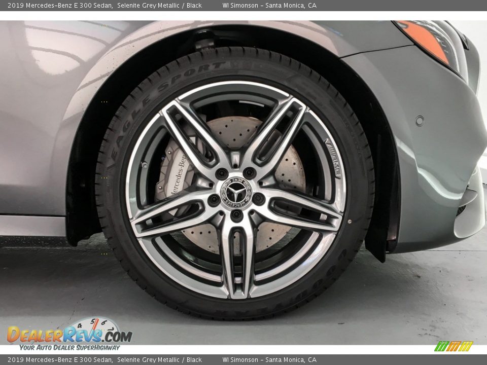2019 Mercedes-Benz E 300 Sedan Selenite Grey Metallic / Black Photo #9
