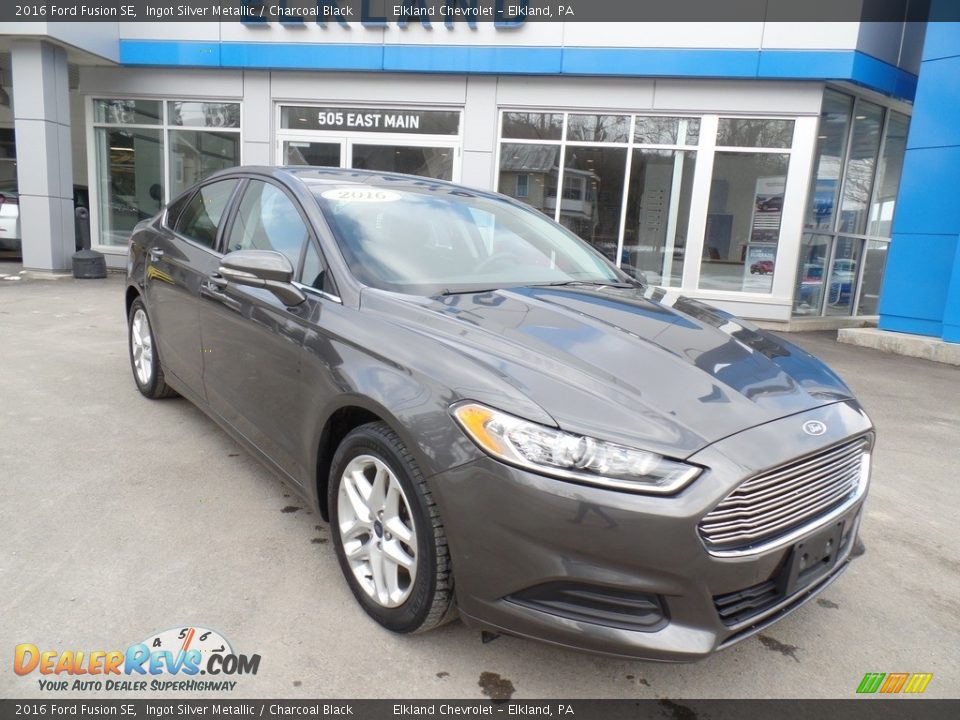 2016 Ford Fusion SE Ingot Silver Metallic / Charcoal Black Photo #3