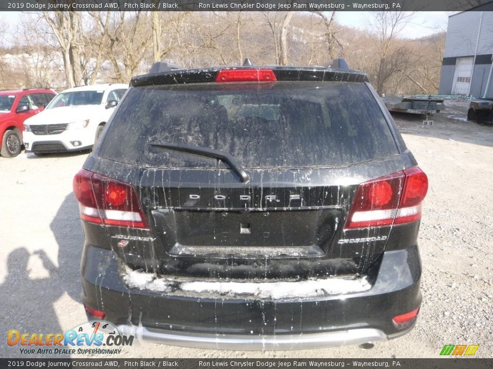 2019 Dodge Journey Crossroad AWD Pitch Black / Black Photo #5