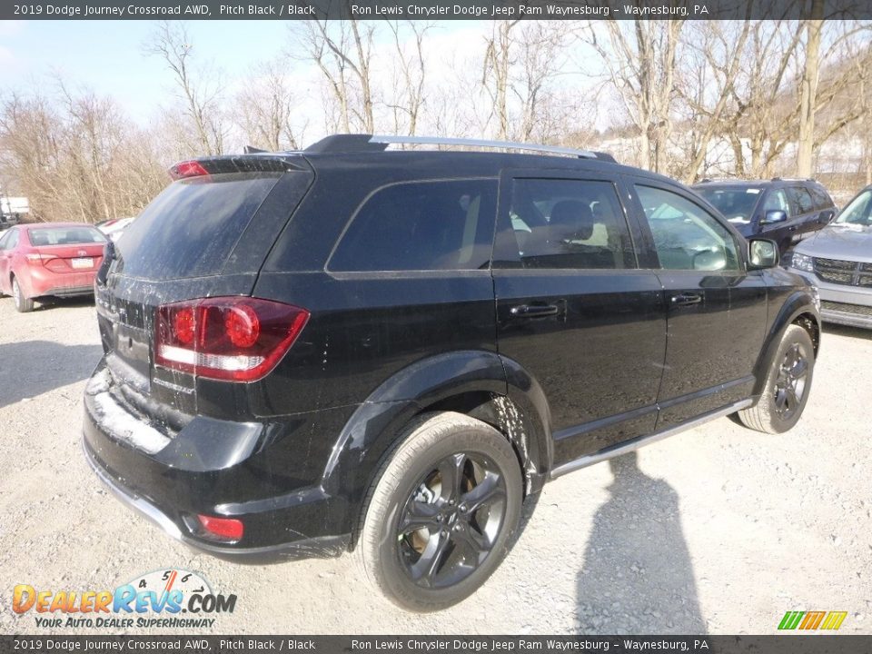2019 Dodge Journey Crossroad AWD Pitch Black / Black Photo #6
