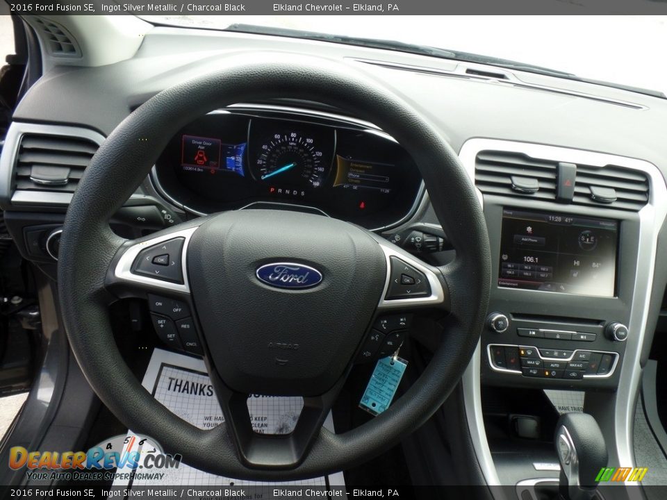 2016 Ford Fusion SE Ingot Silver Metallic / Charcoal Black Photo #14