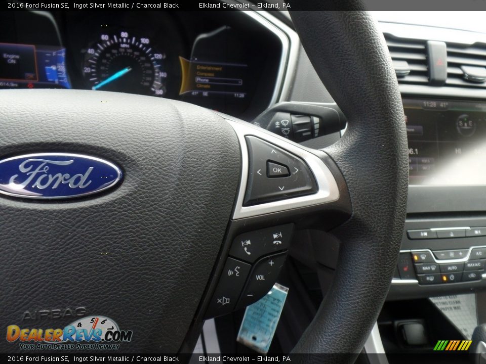 2016 Ford Fusion SE Ingot Silver Metallic / Charcoal Black Photo #16