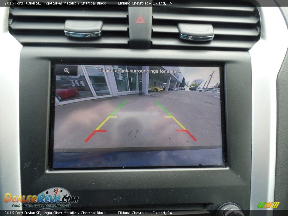 2016 Ford Fusion SE Ingot Silver Metallic / Charcoal Black Photo #20