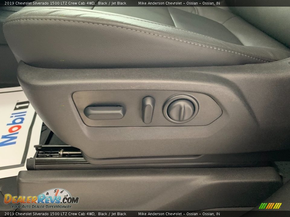 2019 Chevrolet Silverado 1500 LTZ Crew Cab 4WD Black / Jet Black Photo #20