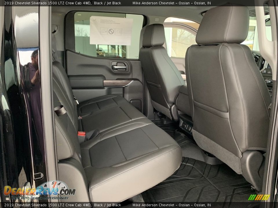 2019 Chevrolet Silverado 1500 LTZ Crew Cab 4WD Black / Jet Black Photo #27