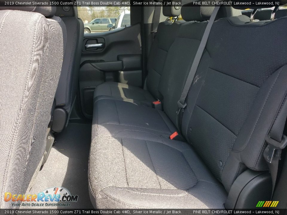2019 Chevrolet Silverado 1500 Custom Z71 Trail Boss Double Cab 4WD Silver Ice Metallic / Jet Black Photo #7