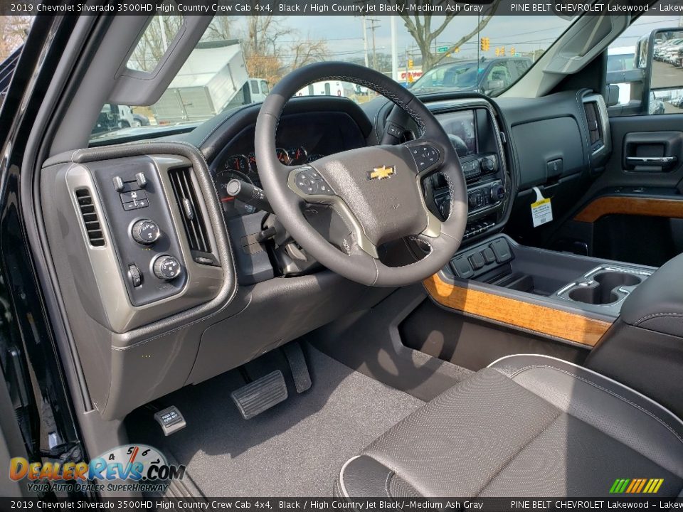 2019 Chevrolet Silverado 3500HD High Country Crew Cab 4x4 Black / High Country Jet Black/­Medium Ash Gray Photo #7