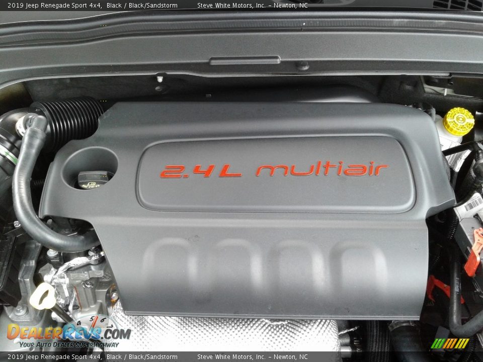 2019 Jeep Renegade Sport 4x4 Black / Black/Sandstorm Photo #28