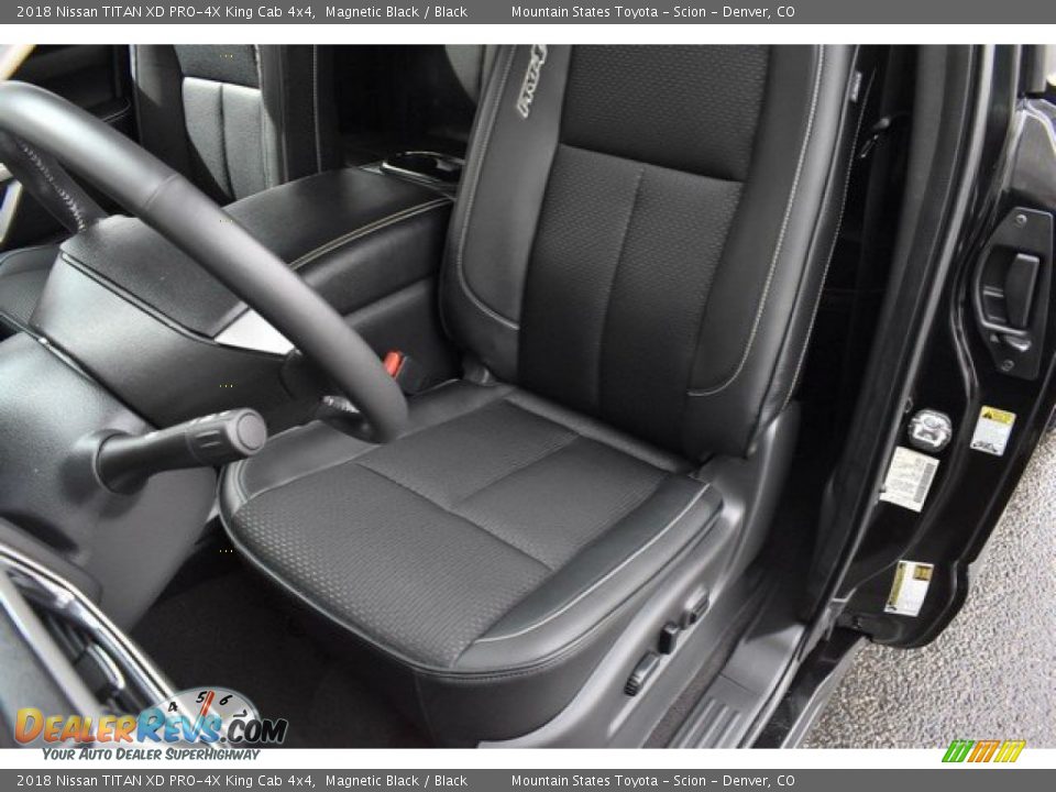 2018 Nissan TITAN XD PRO-4X King Cab 4x4 Magnetic Black / Black Photo #12