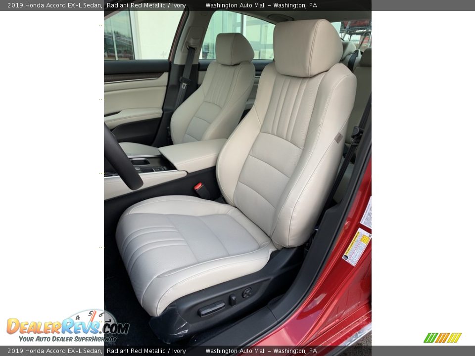 2019 Honda Accord EX-L Sedan Radiant Red Metallic / Ivory Photo #12