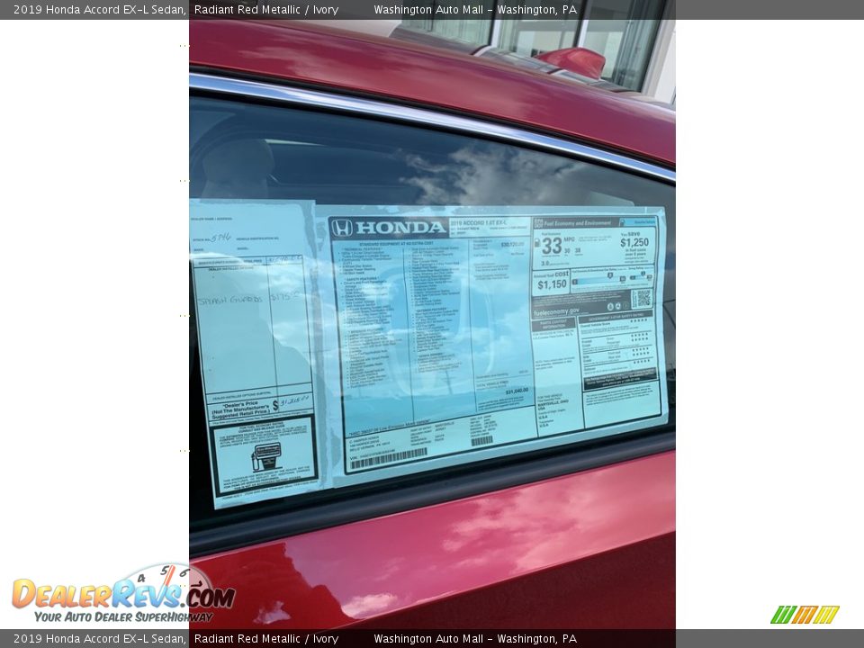 2019 Honda Accord EX-L Sedan Radiant Red Metallic / Ivory Photo #15