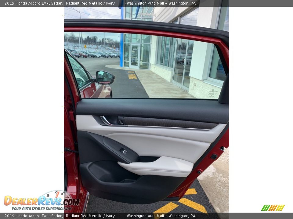 2019 Honda Accord EX-L Sedan Radiant Red Metallic / Ivory Photo #23