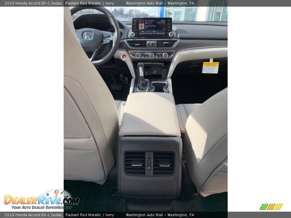 2019 Honda Accord EX-L Sedan Radiant Red Metallic / Ivory Photo #26
