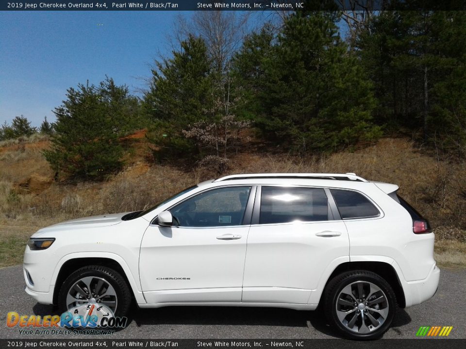2019 Jeep Cherokee Overland 4x4 Pearl White / Black/Tan Photo #1